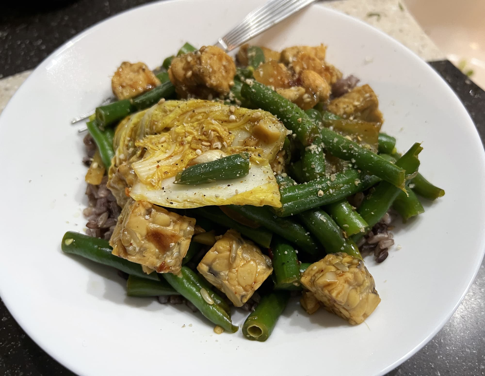 easy stir-fried tempeh and green beans.